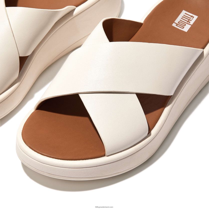 F-mode leren crossslippers met plateauzool vrouwen Fitflop F4BXJ8172 room