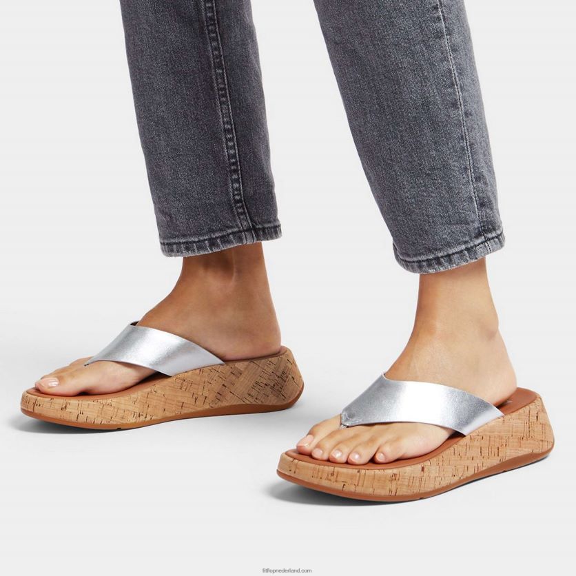 F-mode metallic leren/kurken sandalen met plateauzool vrouwen Fitflop F4BXJ8128 zilver